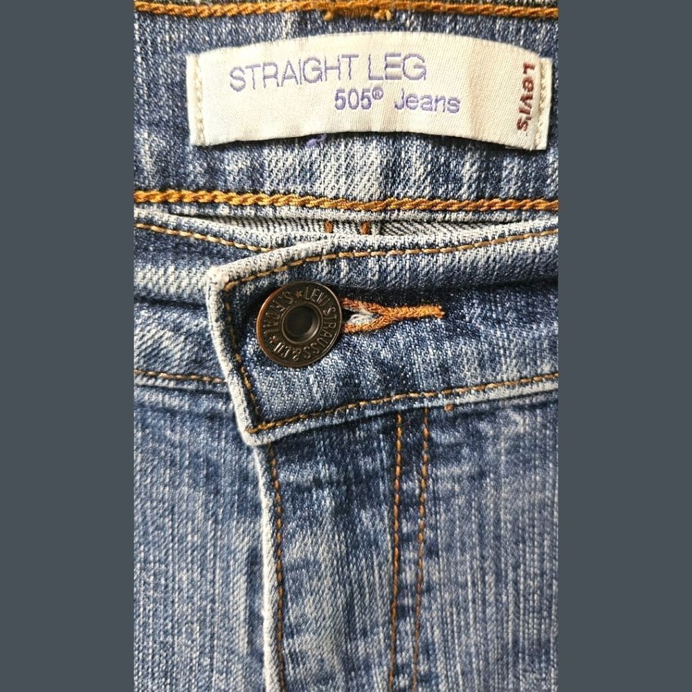 LEVI'S Women's Size 16 Plus Rustic look Straight leg 505 denim Cotton Jeans - Picture 5 of 16